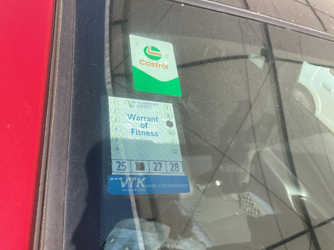 Photo '13' of Nissan Note E-Power Photo '13' of Nissan Note E-Power