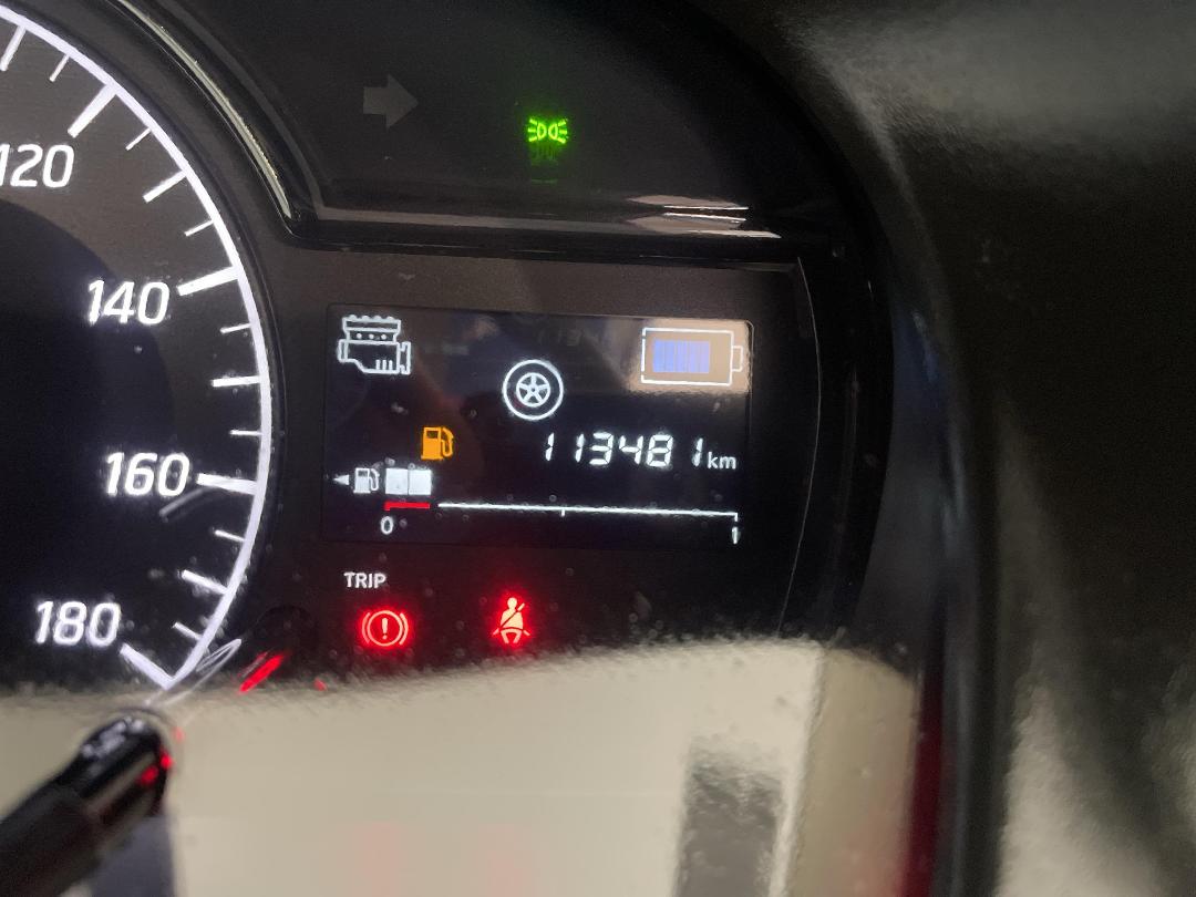 Photo '21' of Nissan Note Photo '21' of Nissan Note