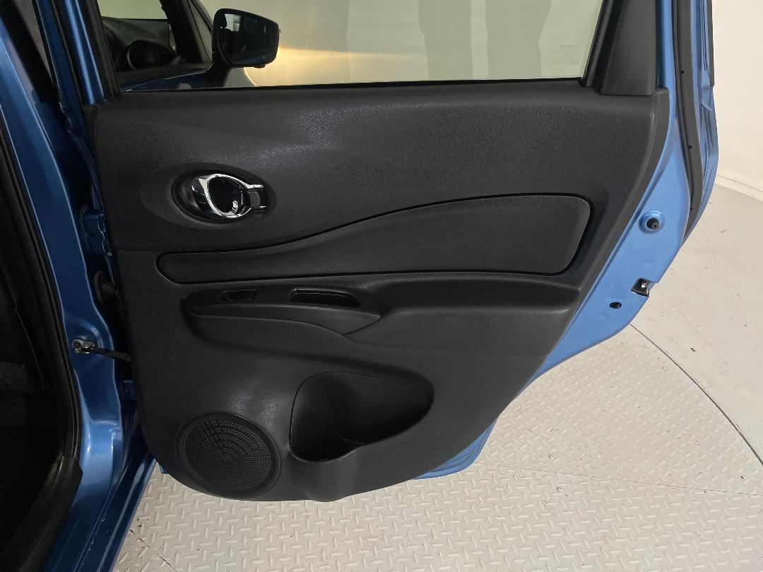 Photo '19' of Nissan Note Photo '19' of Nissan Note