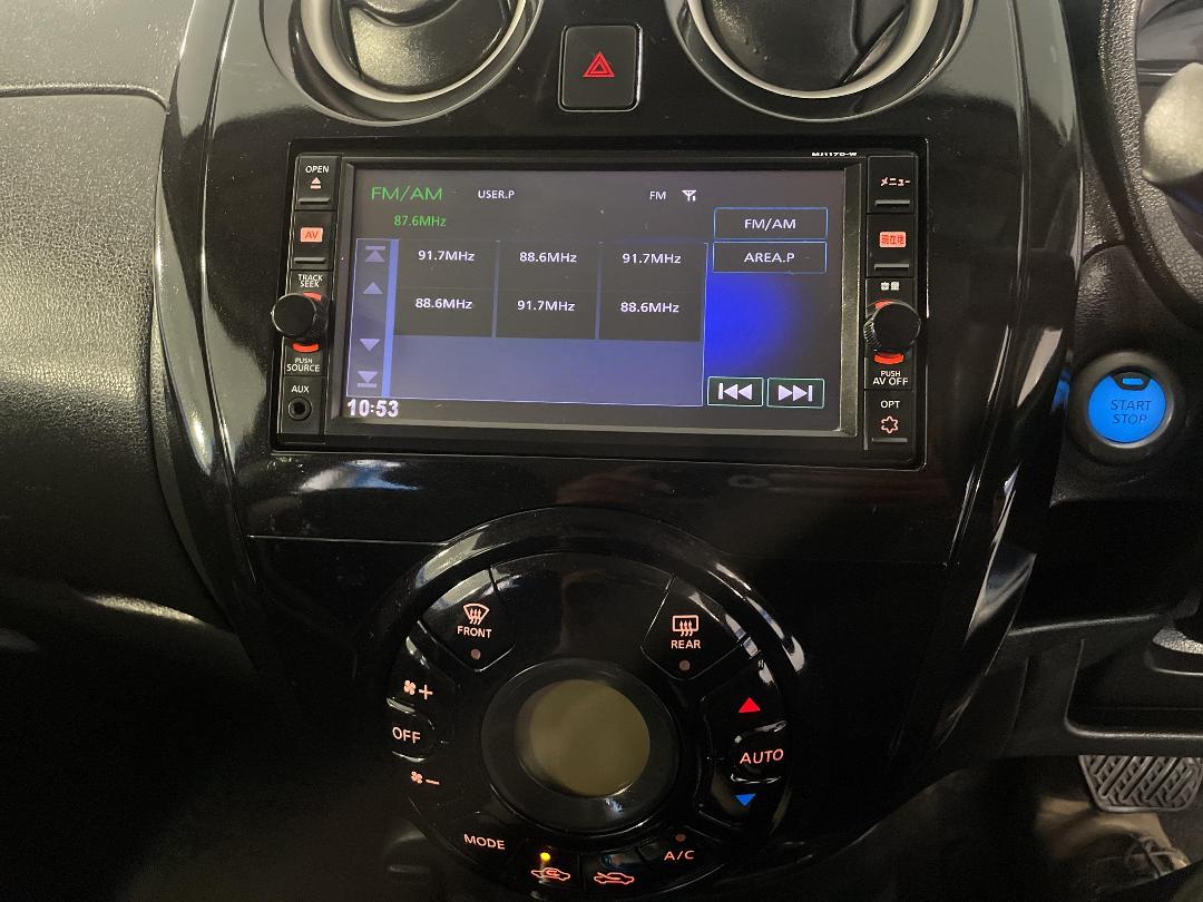 Photo '25' of Nissan Note Photo '25' of Nissan Note