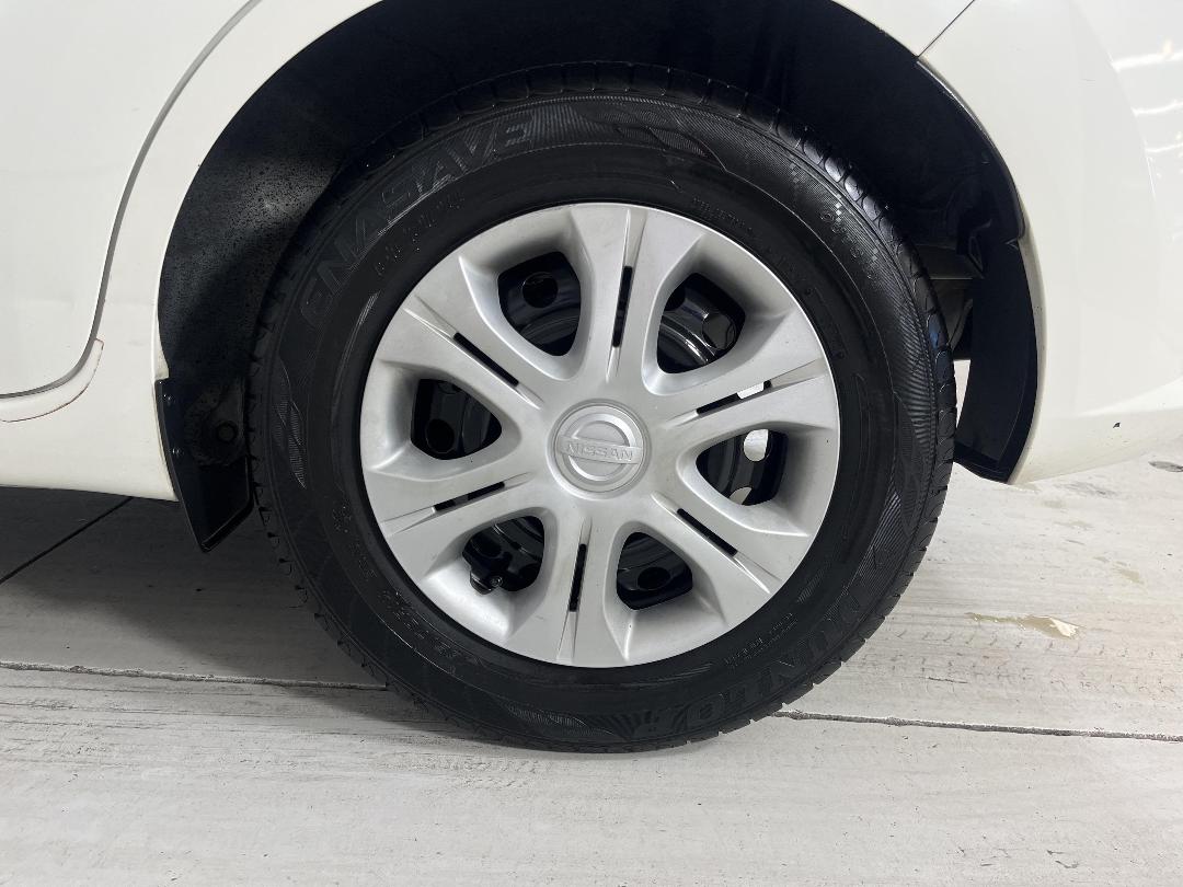 Photo '11' of Nissan Note