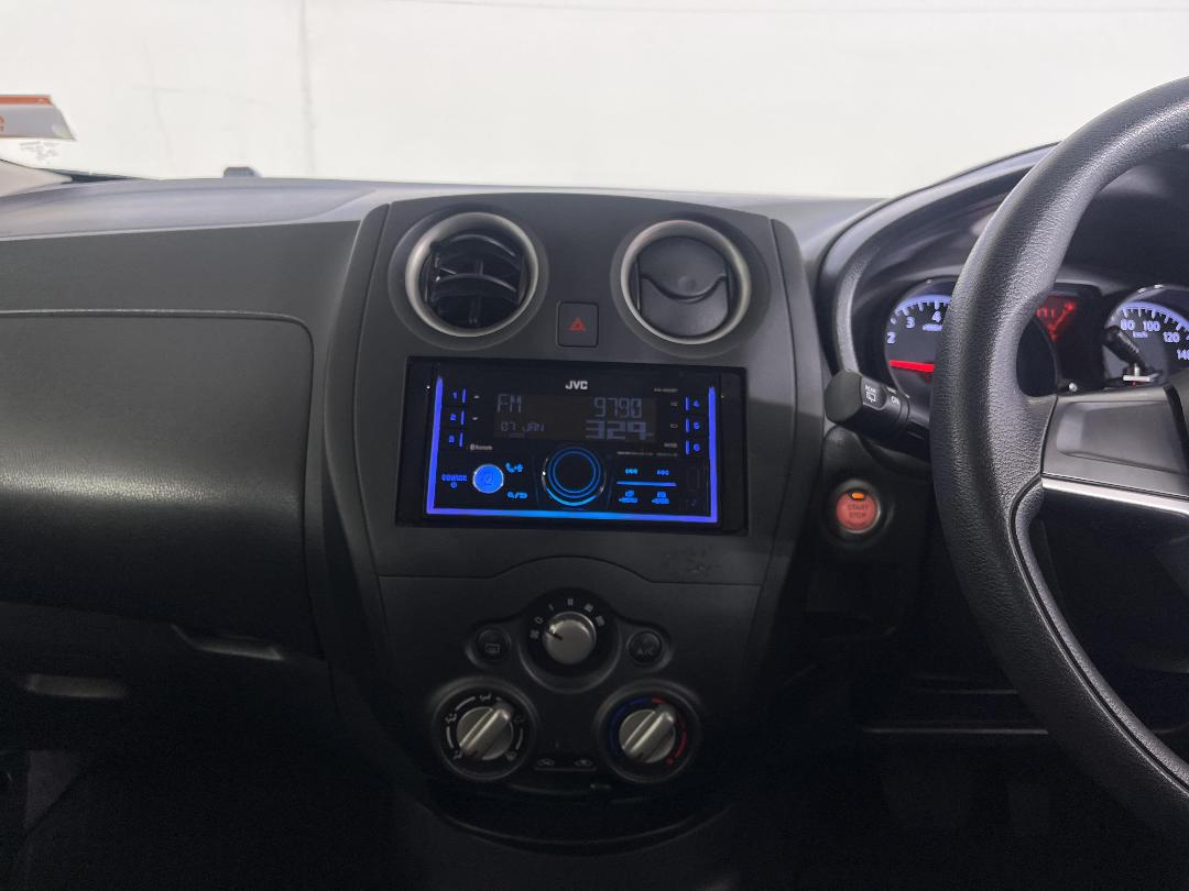 Photo '18' of Nissan Note