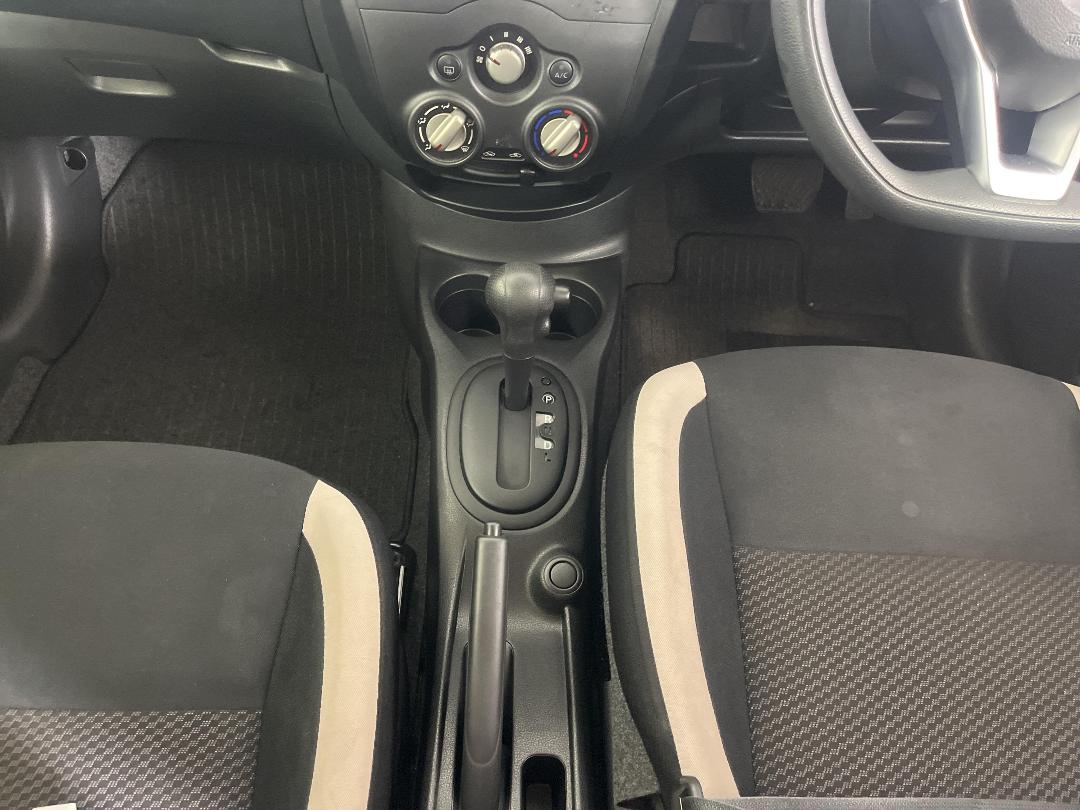 Photo '23' of Nissan Note