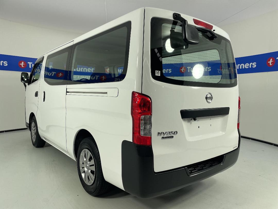 Photo '5' of Nissan NV350 Photo '5' of Nissan NV350