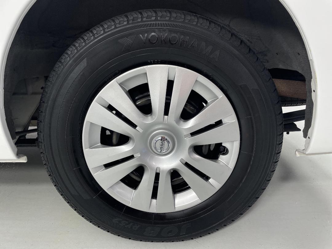 Photo '11' of Nissan NV350 Photo '11' of Nissan NV350