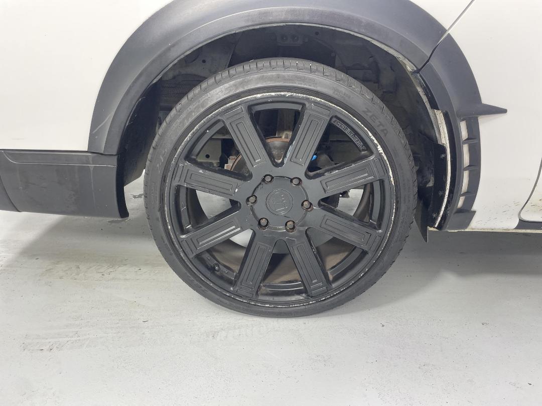 Photo '10' of Nissan NV350 Photo '10' of Nissan NV350