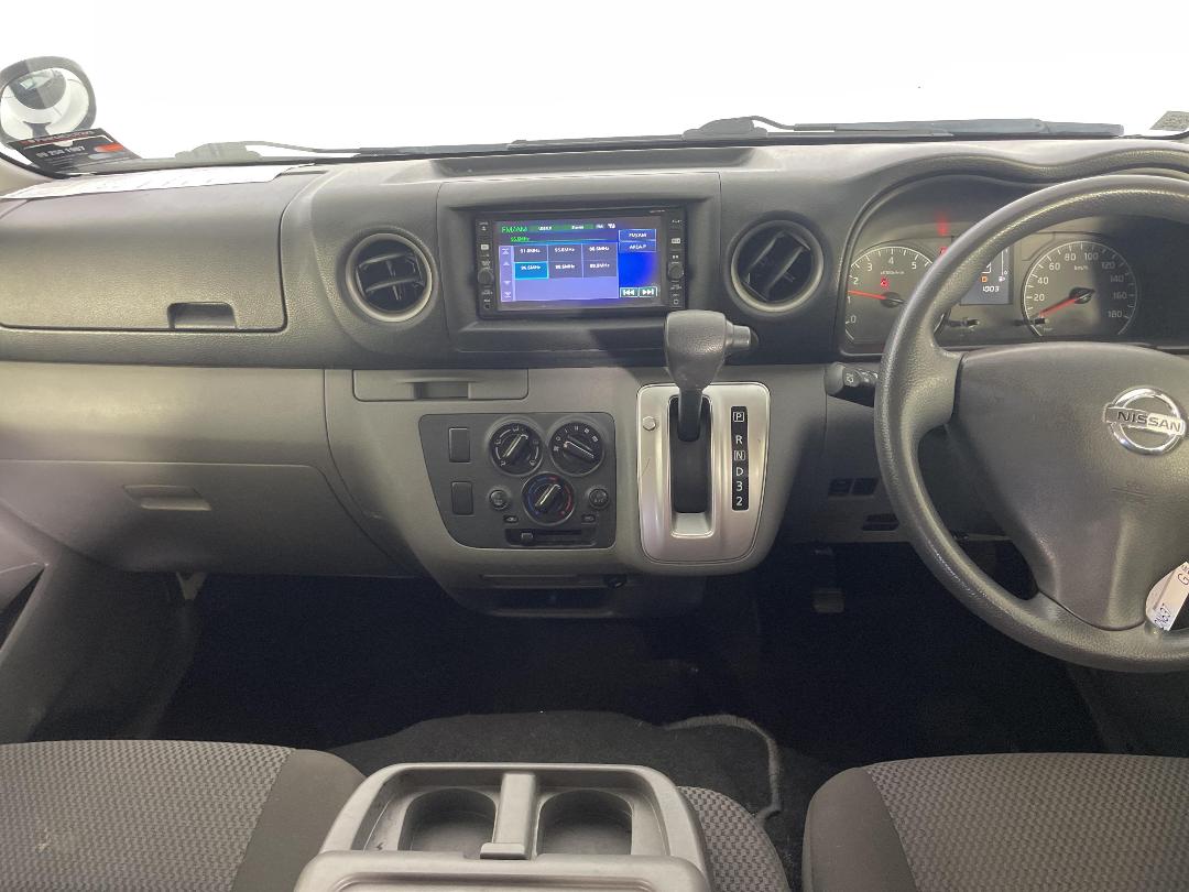 Photo '18' of Nissan NV350 Photo '18' of Nissan NV350