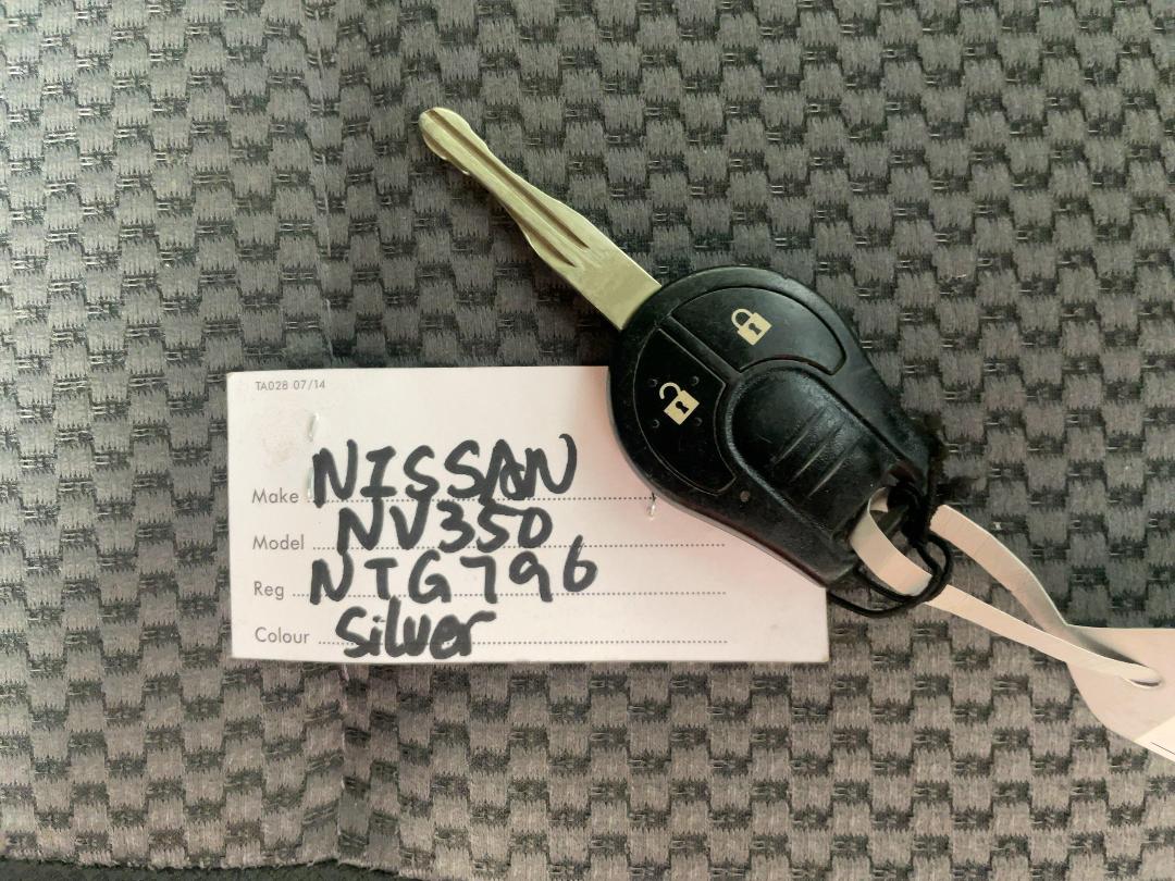 Photo '22' of Nissan NV350