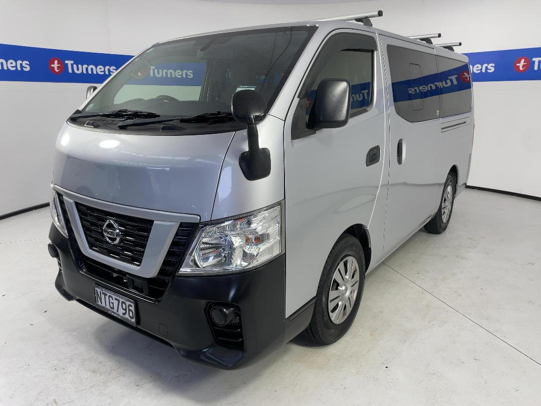 Photo '4' of Nissan NV350