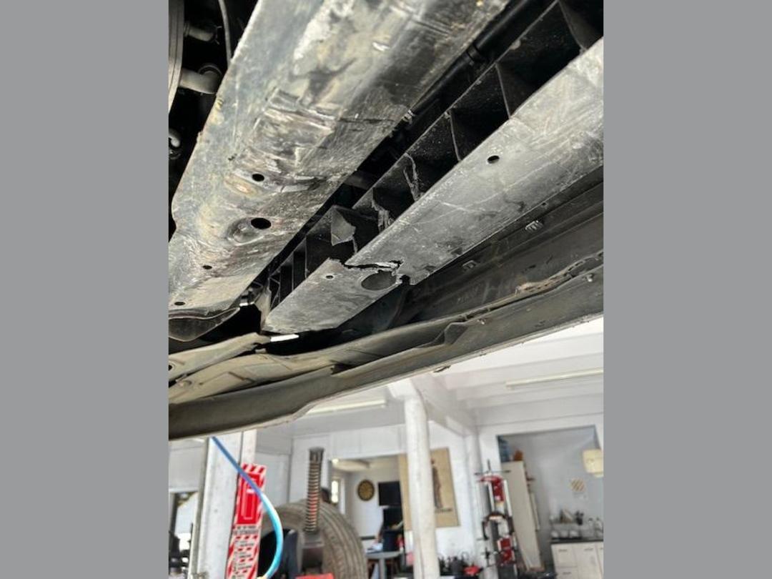 Photo '14' of Nissan Pathfinder TI Photo '14' of Nissan Pathfinder TI