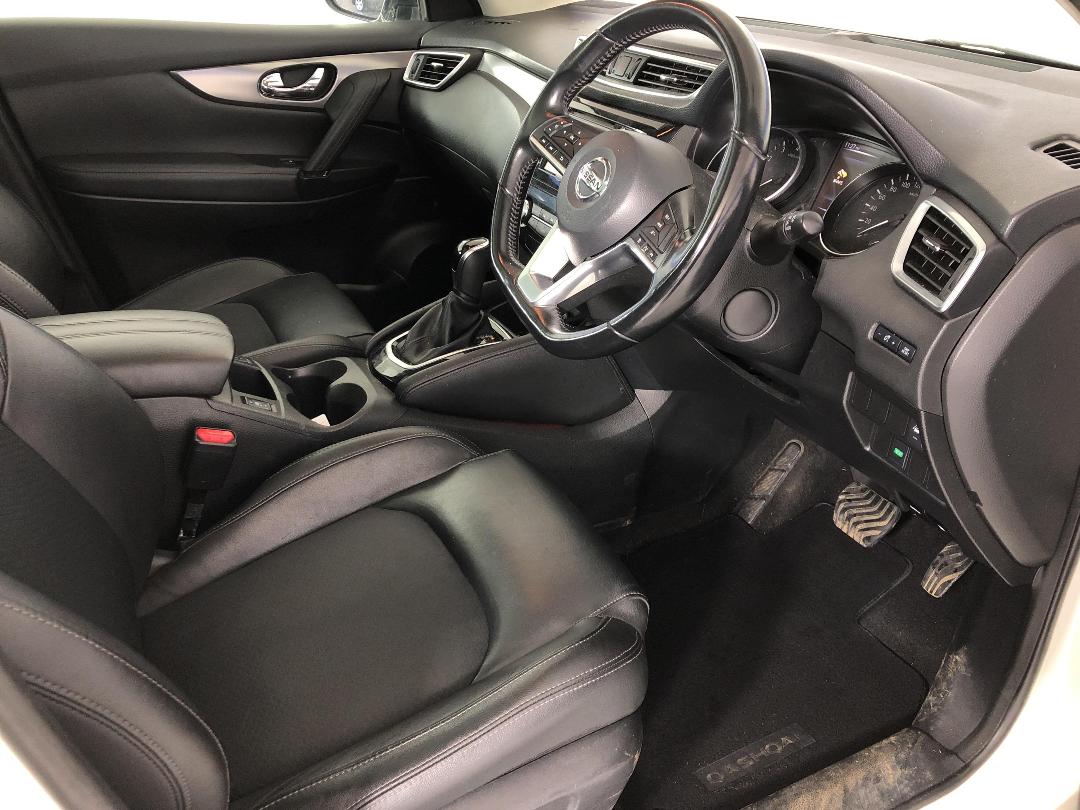 Photo '16' of Nissan Qashqai