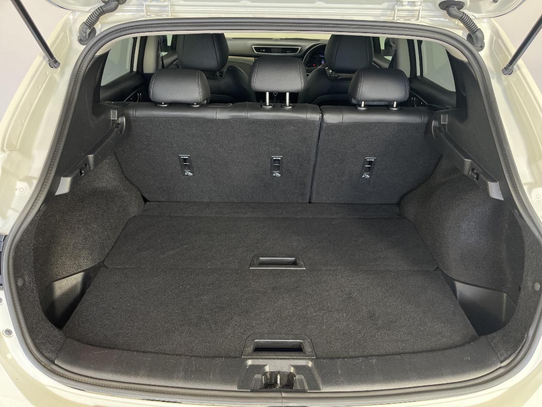 Photo '14' of Nissan Qashqai