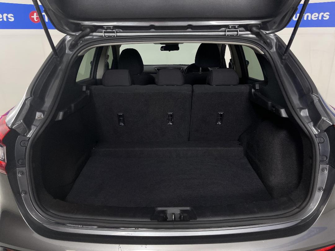 Photo '14' of Nissan Qashqai