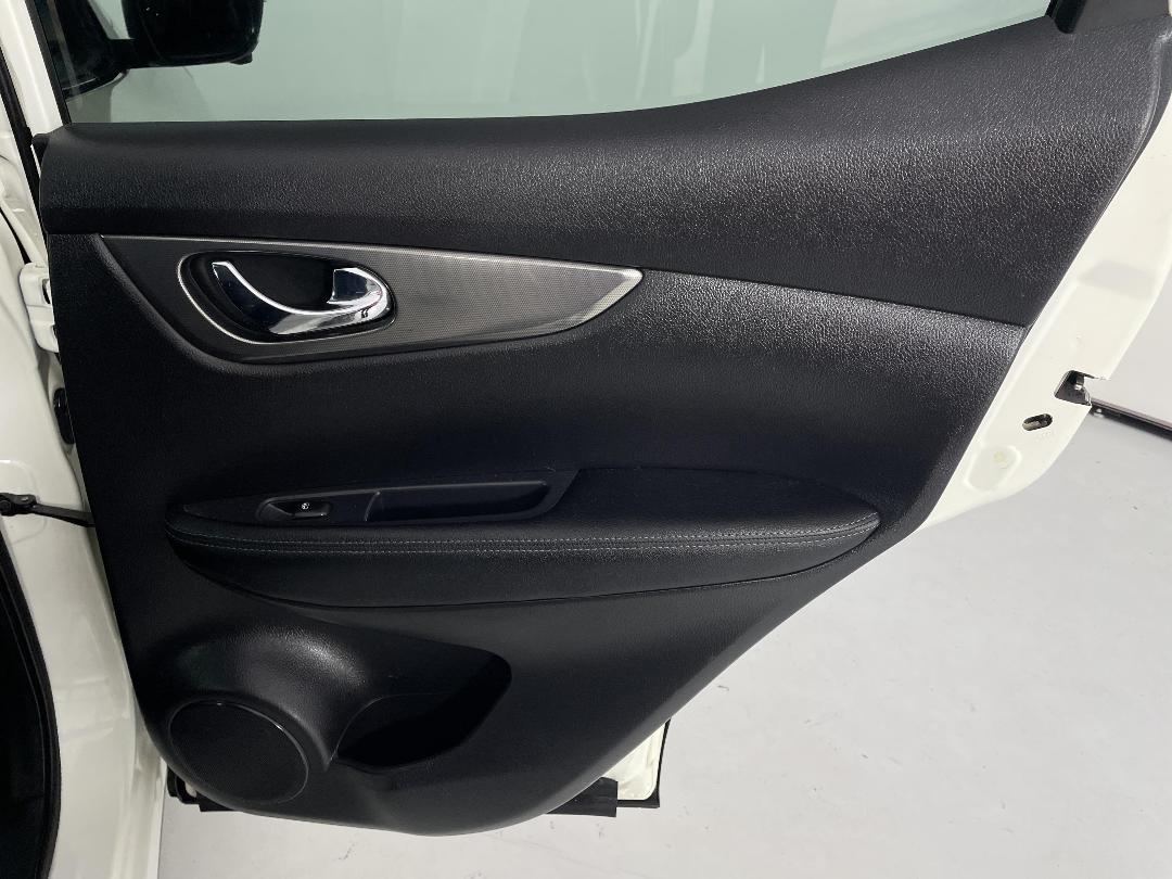 Photo '19' of Nissan Qashqai