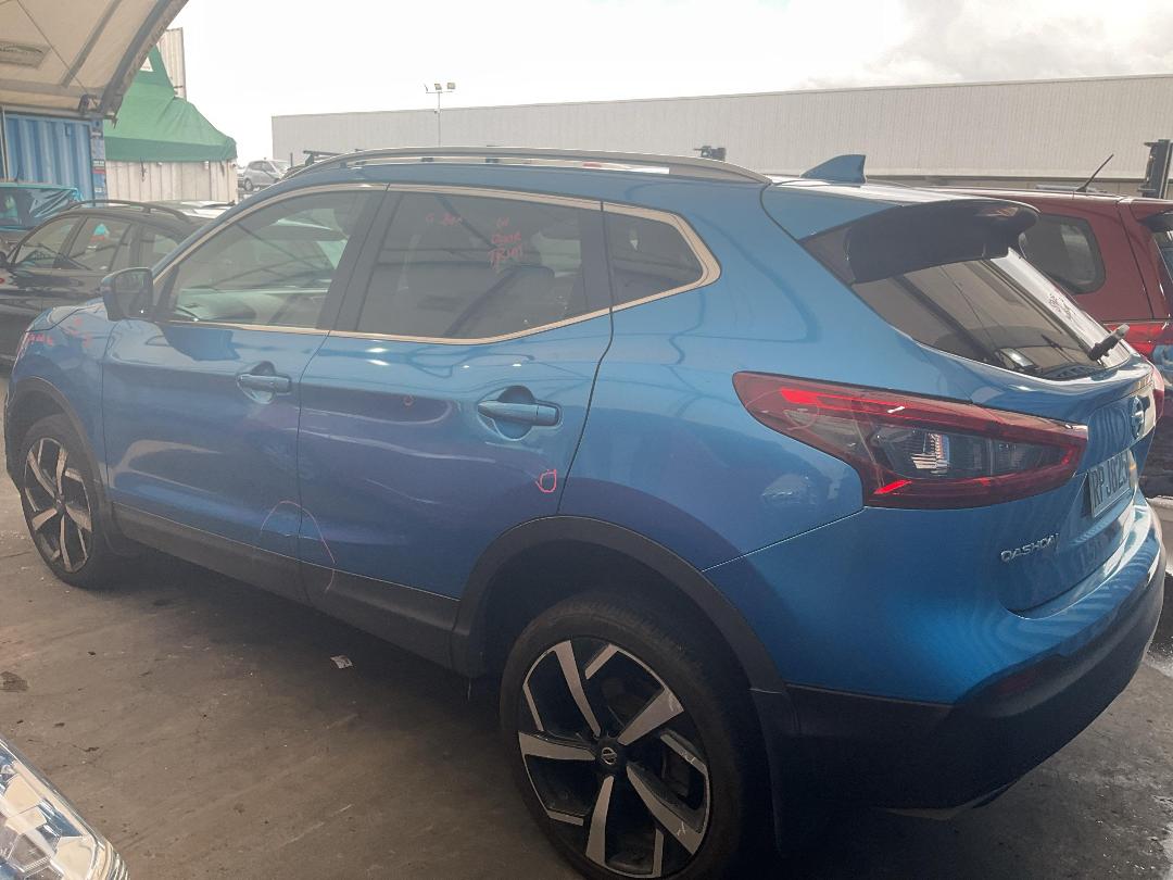 Photo '4' of Nissan Qashqai TI Photo '4' of Nissan Qashqai TI