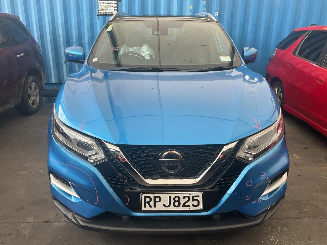 Photo '2' of Nissan Qashqai TI Photo '2' of Nissan Qashqai TI