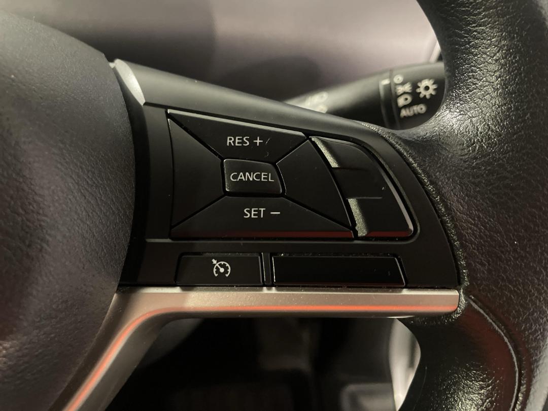 Photo '26' of Nissan Serena