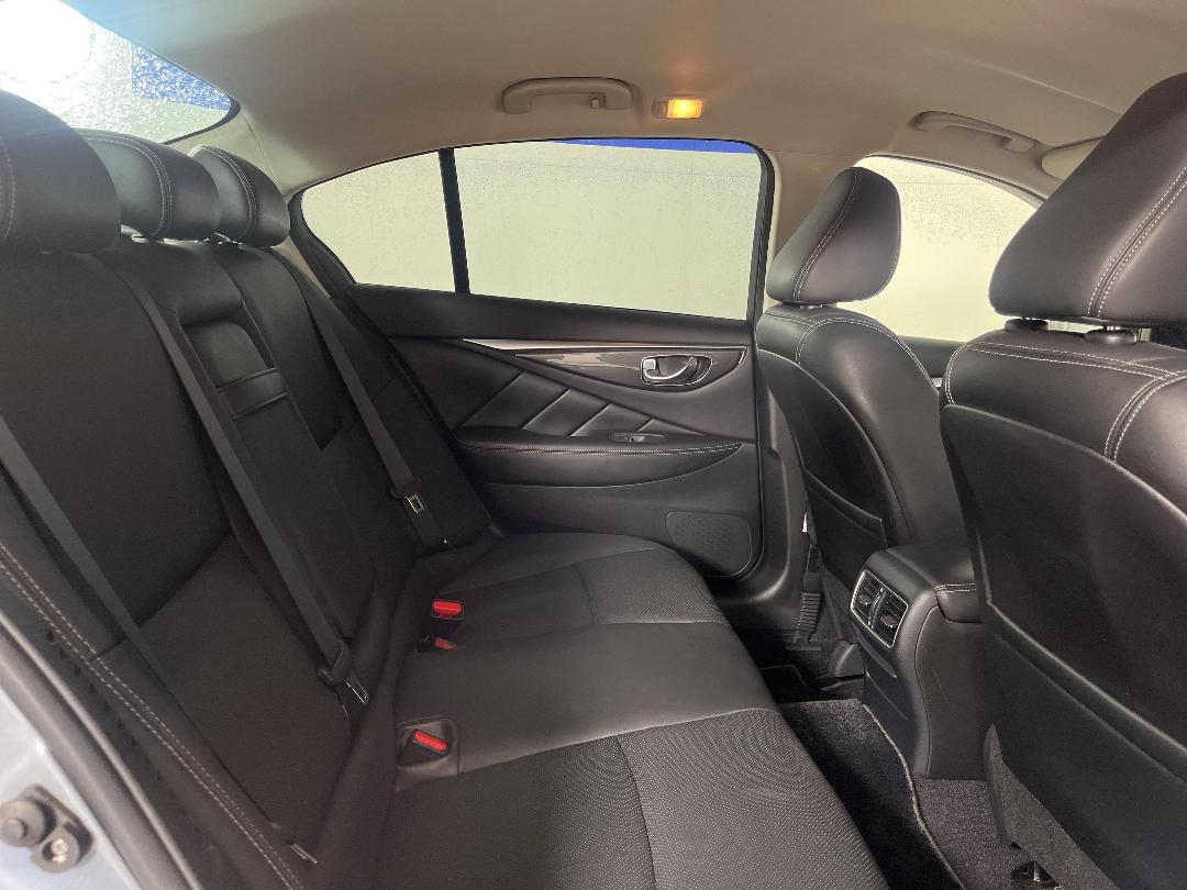 Photo '20' of Nissan Skyline Photo '20' of Nissan Skyline