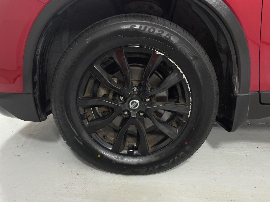 Photo '10' of Nissan X-Trail