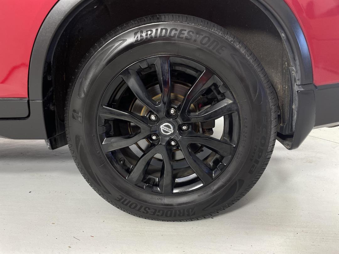 Photo '11' of Nissan X-Trail