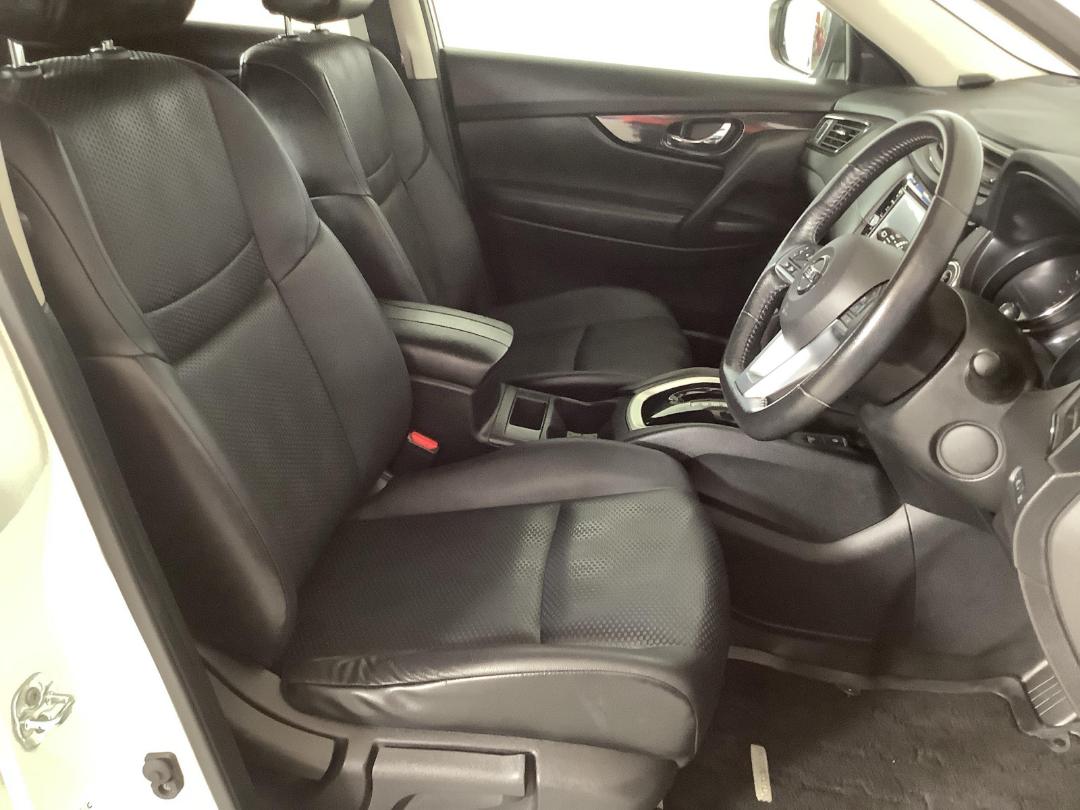 Photo '16' of Nissan X-Trail Photo '16' of Nissan X-Trail