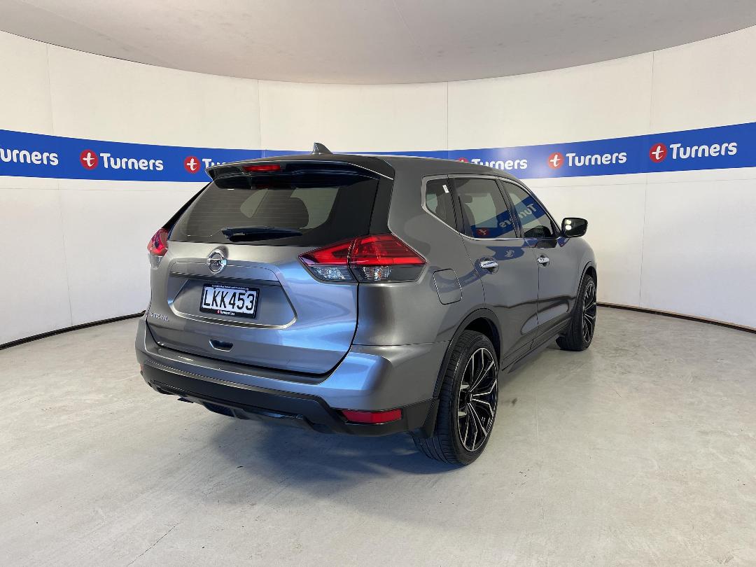 Photo '7' of Nissan X-Trail