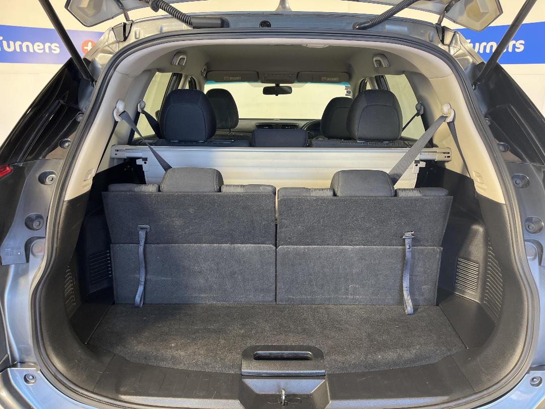 Photo '14' of Nissan X-Trail