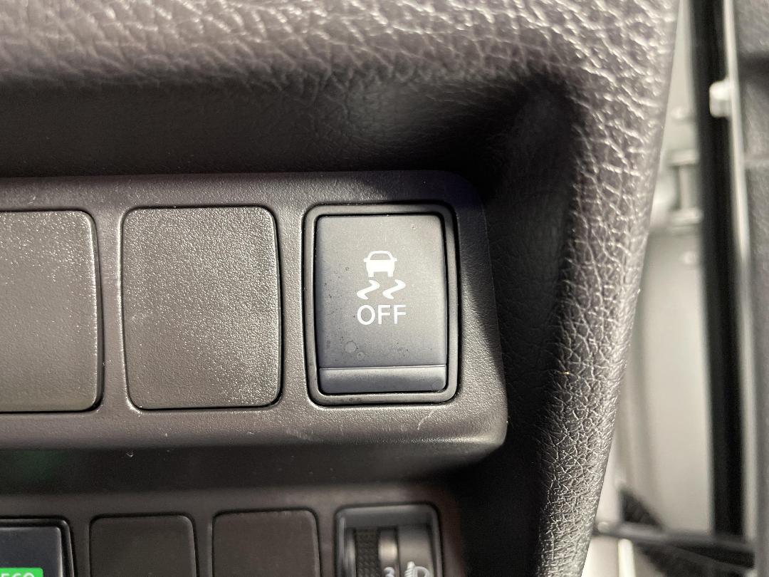 Photo '25' of Nissan X-Trail Photo '25' of Nissan X-Trail