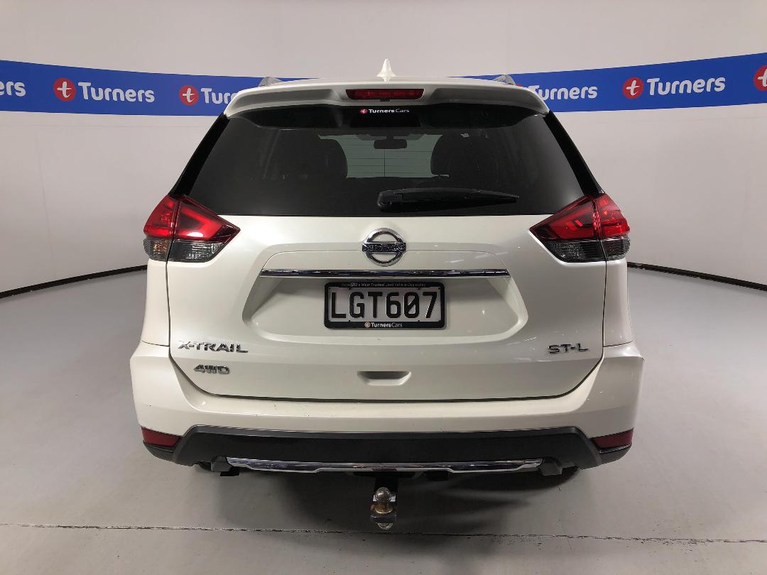 Photo '6' of Nissan X-Trail