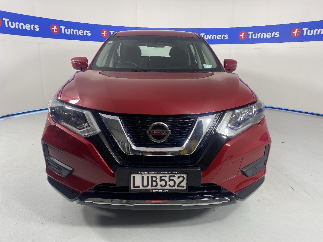 Photo '2' of Nissan X-Trail