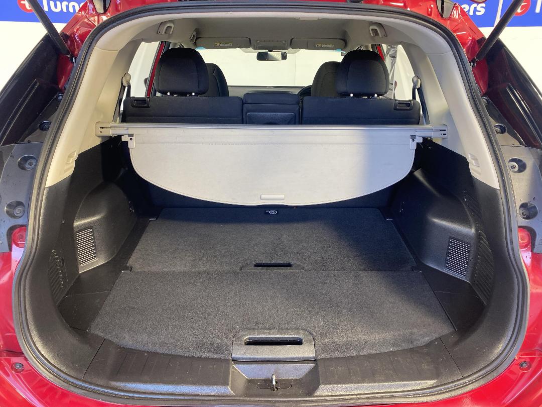 Photo '14' of Nissan X-Trail