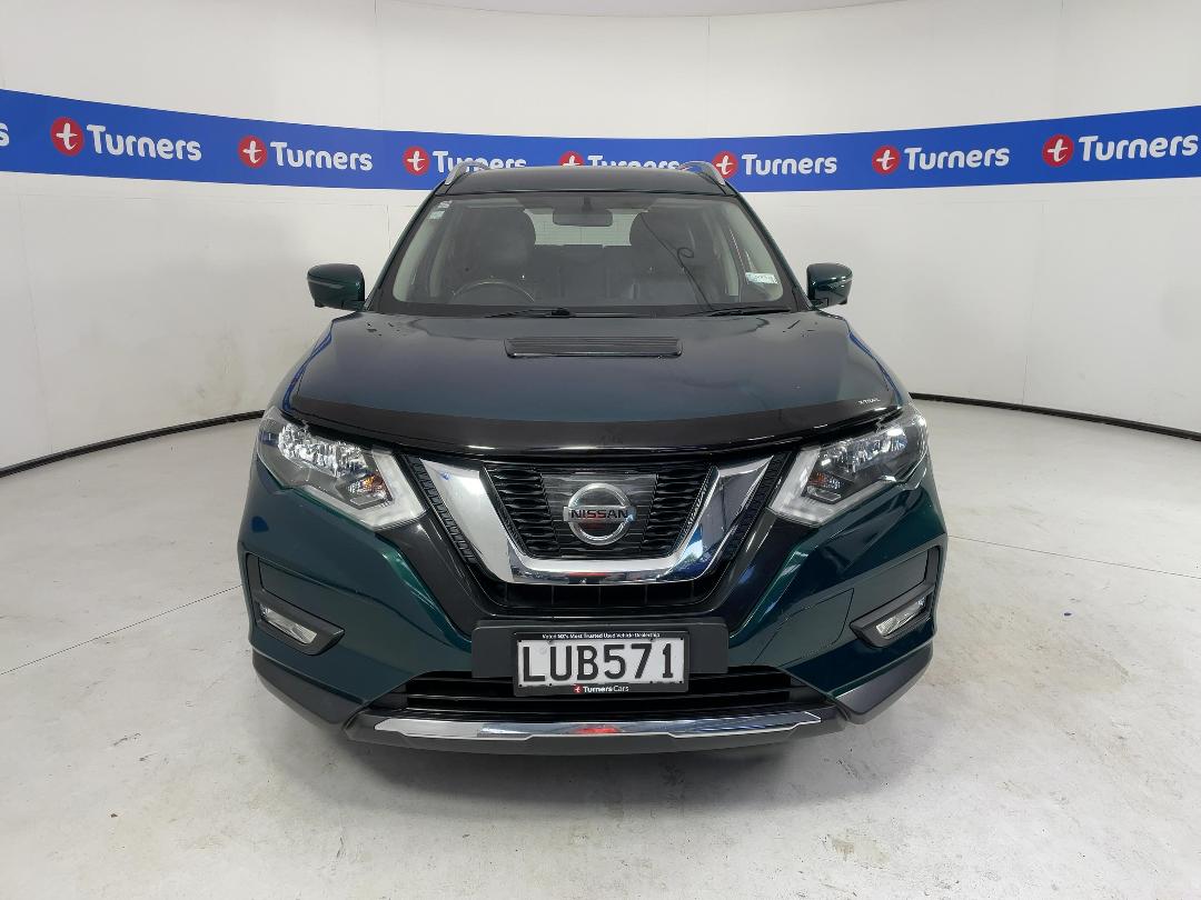 Photo '2' of Nissan X-Trail