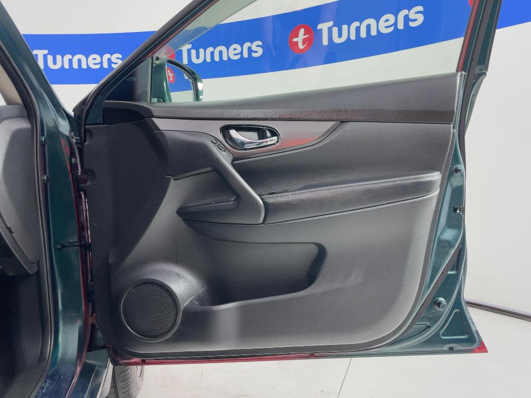 Photo '15' of Nissan X-Trail