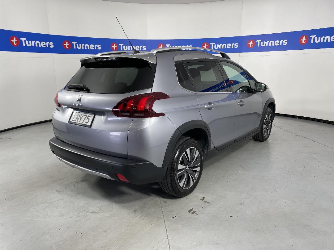 Photo '7' of Peugeot 2008 Photo '7' of Peugeot 2008