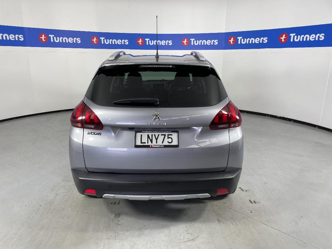 Photo '6' of Peugeot 2008 Photo '6' of Peugeot 2008