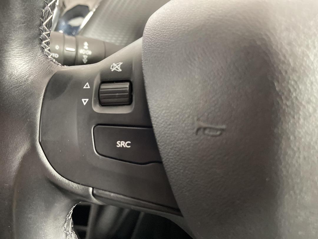 Photo '26' of Peugeot 2008 Photo '26' of Peugeot 2008