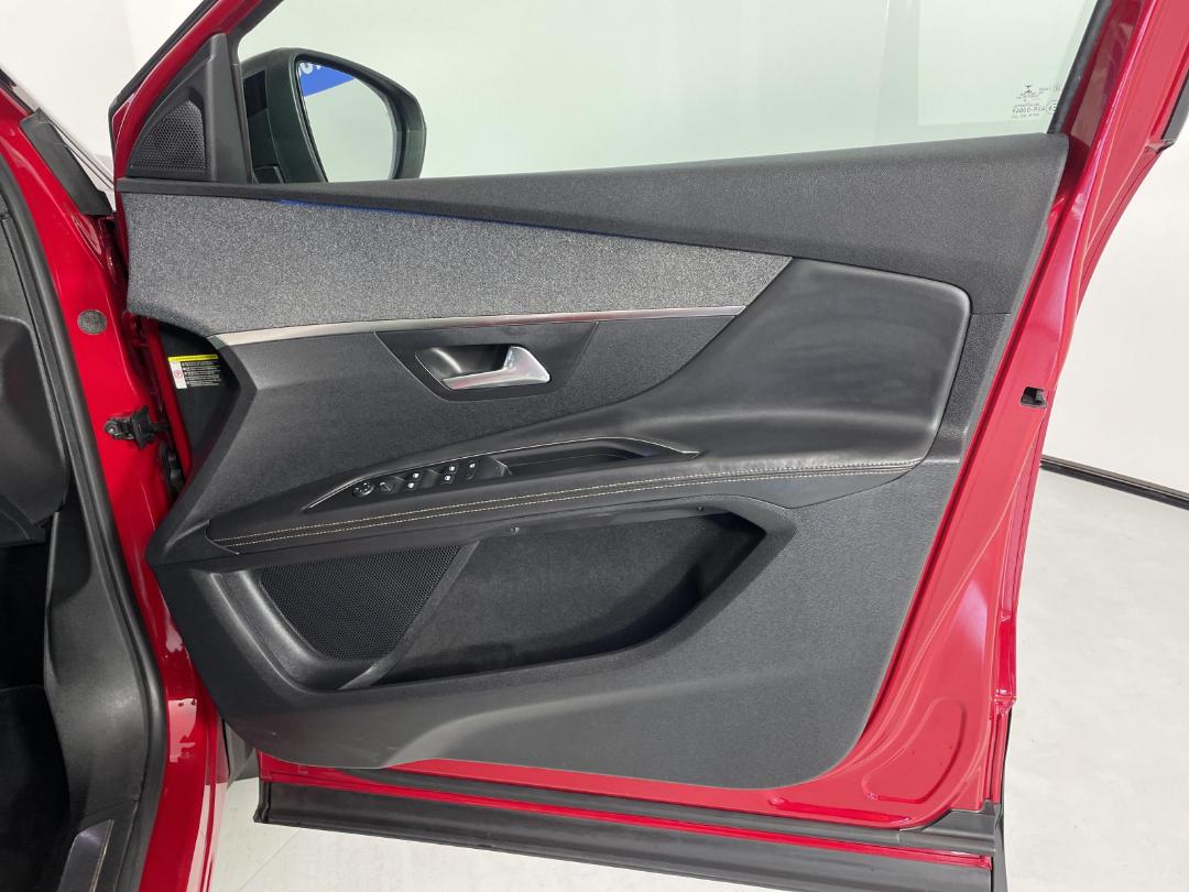 Photo '15' of Peugeot 3008