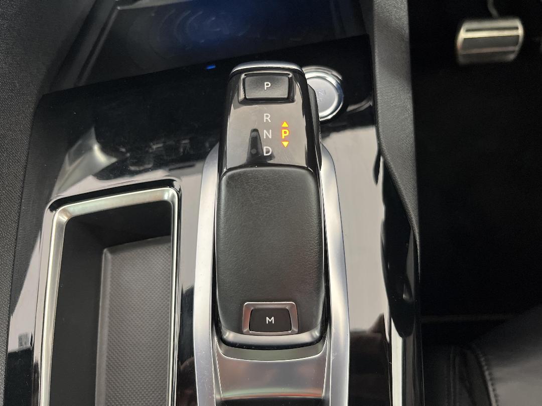 Photo '33' of Peugeot 3008