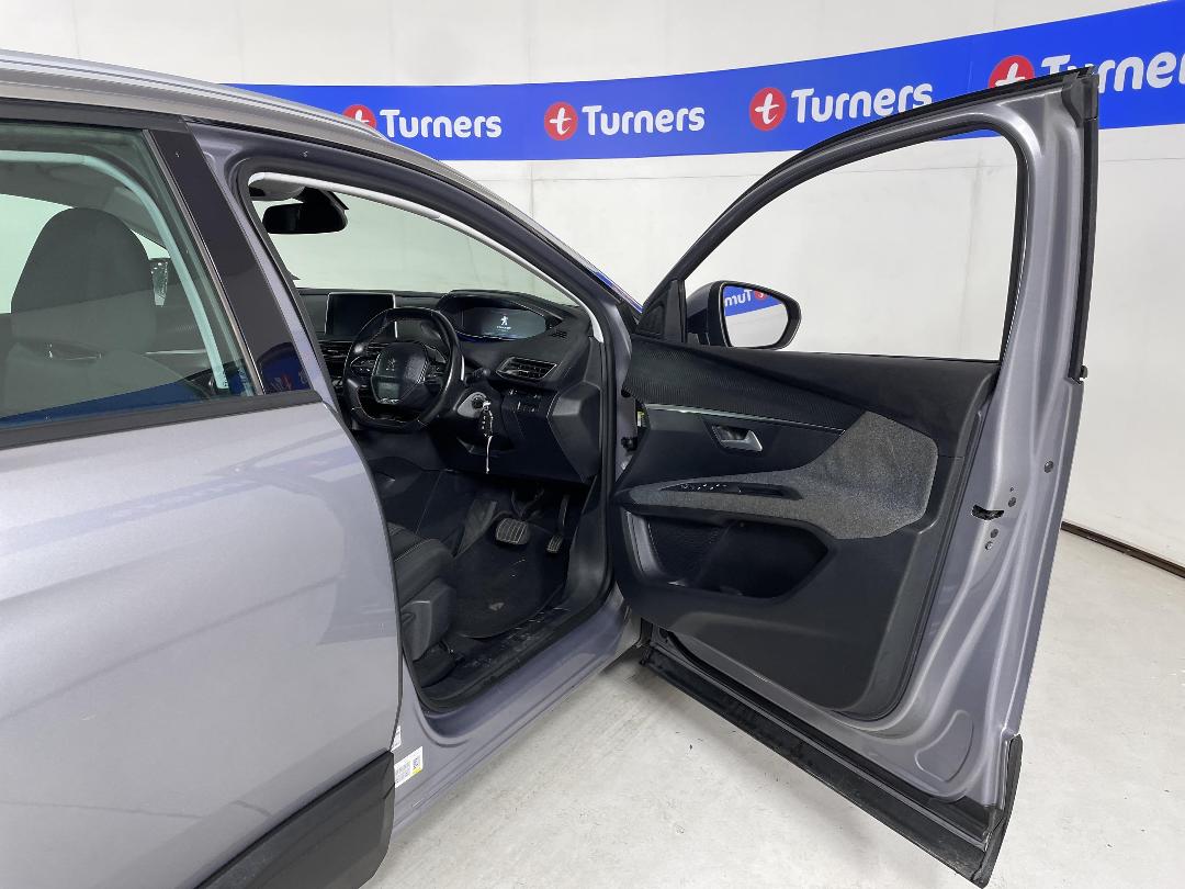 Photo '15' of Peugeot 3008