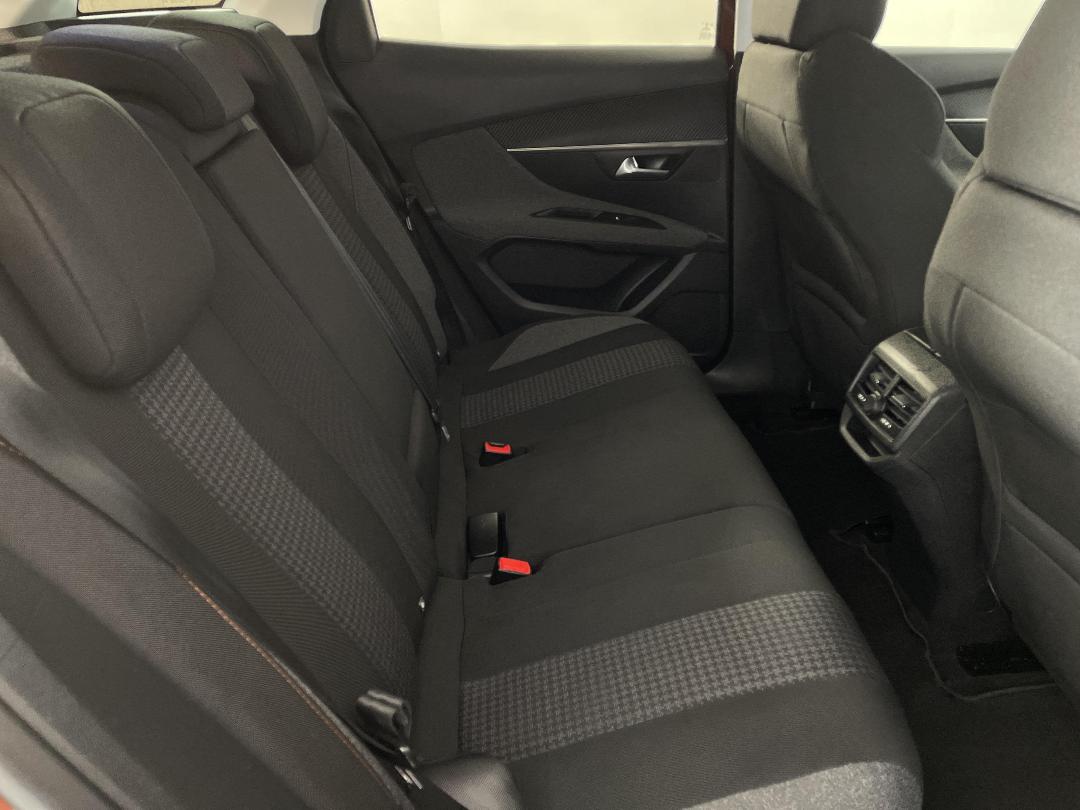 Photo '20' of Peugeot 3008 Photo '20' of Peugeot 3008