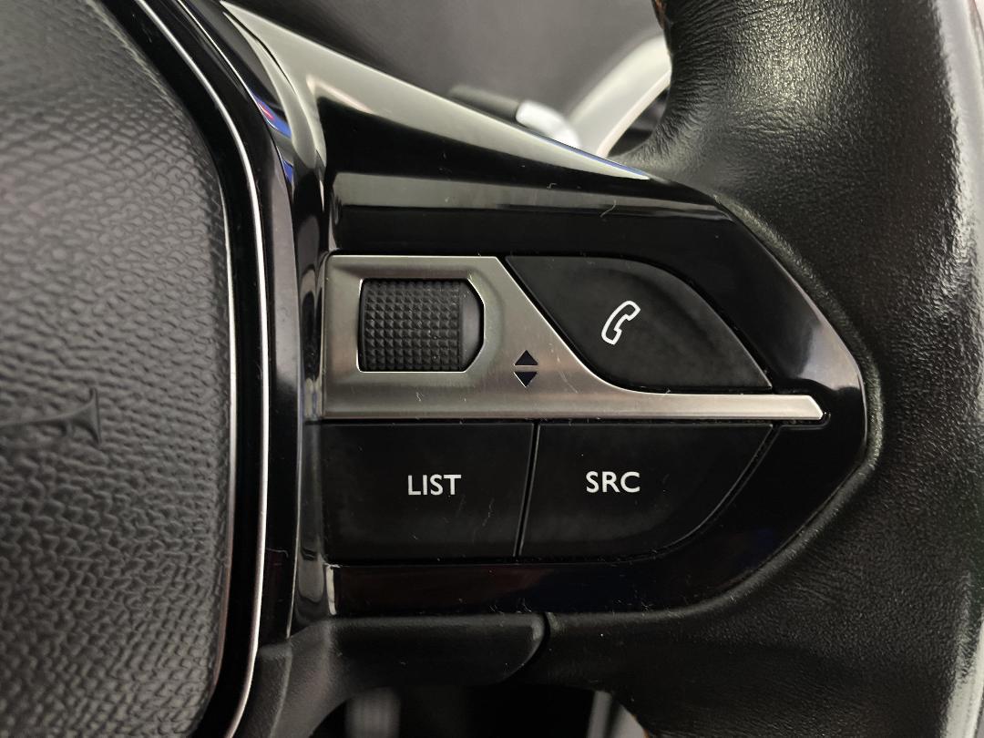 Photo '23' of Peugeot 3008 Photo '23' of Peugeot 3008