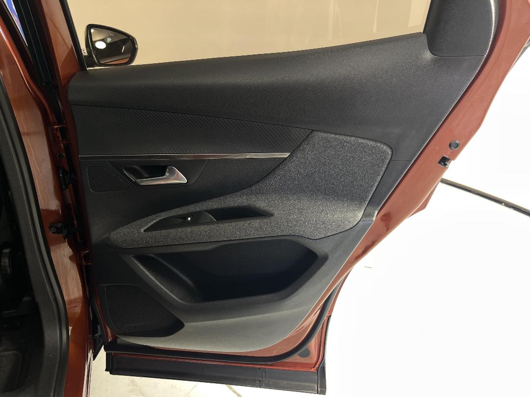 Photo '19' of Peugeot 3008