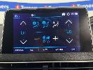 Thumbnail '25' of Peugeot 3008