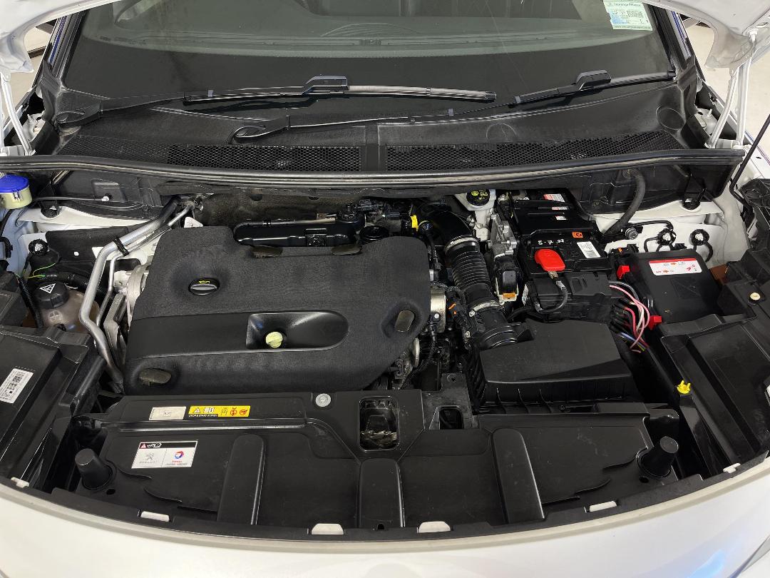 Photo '13' of Peugeot 3008