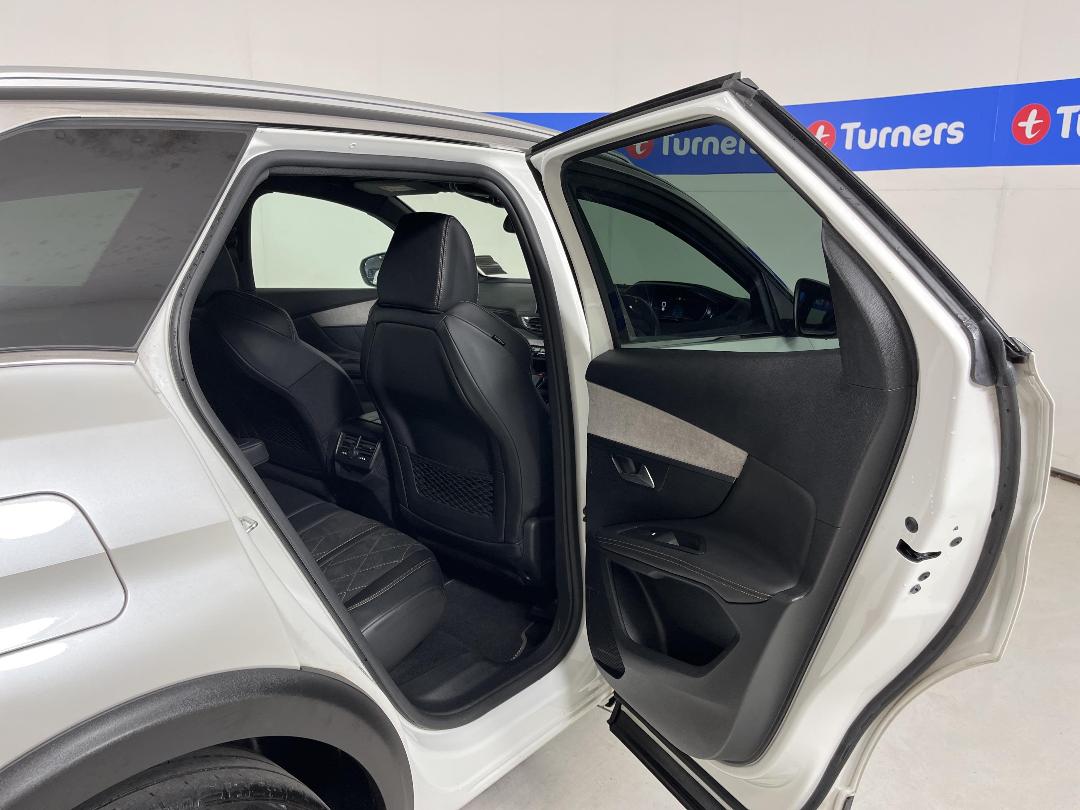 Photo '19' of Peugeot 3008