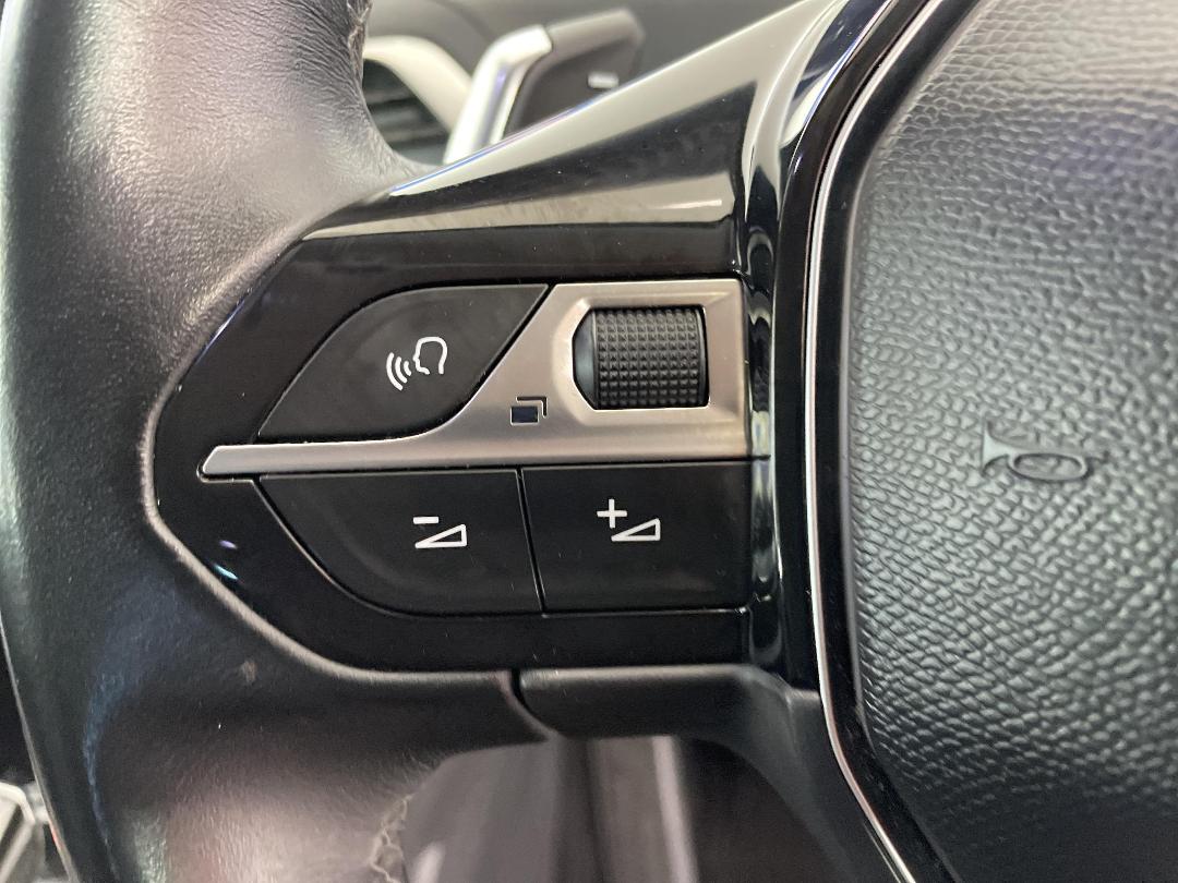 Photo '23' of Peugeot 3008