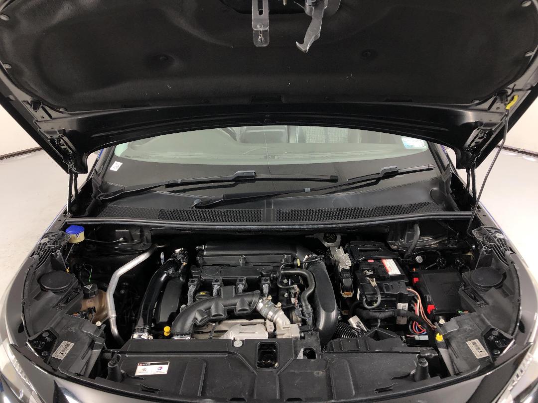 Photo '13' of Peugeot 3008