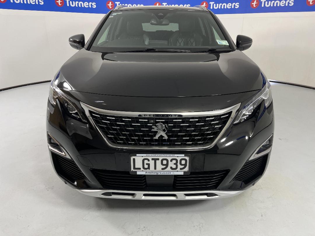 Photo '2' of Peugeot 3008 Photo '2' of Peugeot 3008