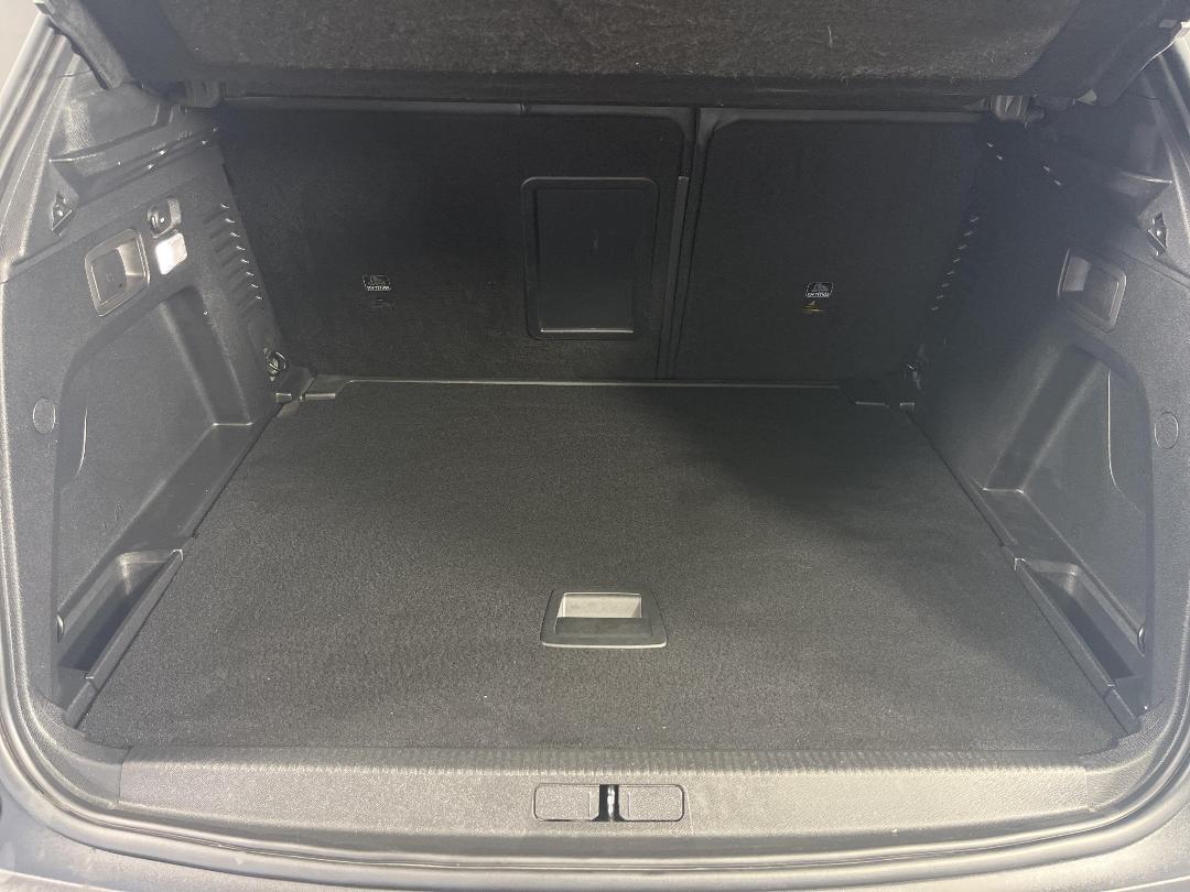 Photo '14' of Peugeot 3008 Photo '14' of Peugeot 3008