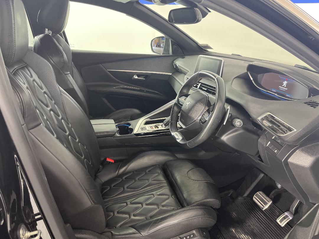 Photo '16' of Peugeot 3008 Photo '16' of Peugeot 3008